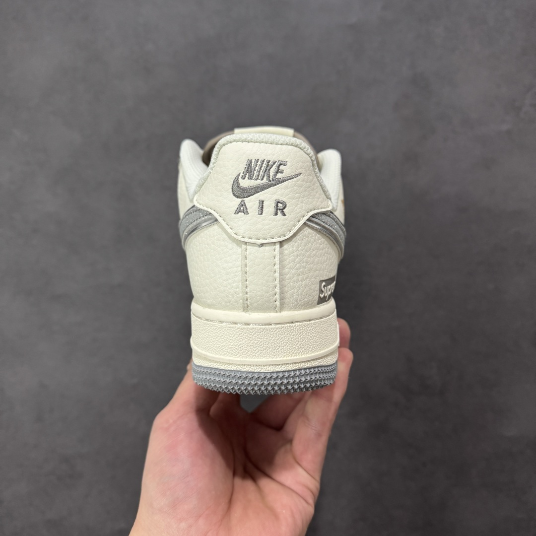 图片[4]-【定制版】Nike Air Force 1 Low 07 马年限定 联名 空军一号低帮板鞋 原楦头原纸板 打造纯正空军版型 专注外贸渠道 全掌内置蜂窝气垫 原盒配件 原厂中底钢印、拉帮完美 货号：QY6878-603 尺码：36-45-选品中心