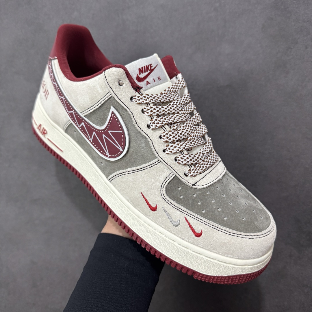 图片[3]-【定制版】Nike Air Force 1\’07 Low Dior联名款 空军一号低帮休闲板鞋  #定制皮料 定制鞋盒 原楦原纸板 纯正空军版型 内置全掌气垫 货号：SY1388-028  尺码：36 36.5 37.5 38 38.5 39 40 40.5 41 42 42.5 43 44 44.5 45-选品中心