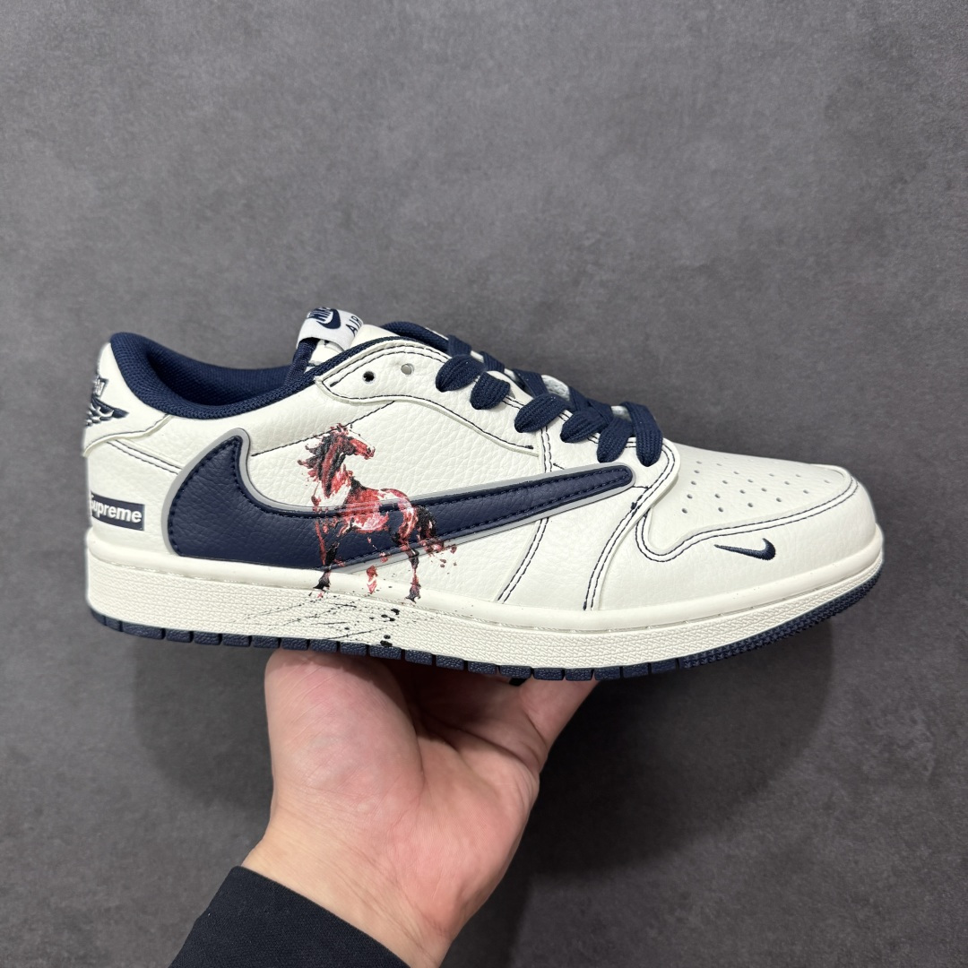 【定制版】Air Jordan 1 Low AJ1 乔1马年联名 高端定制 低帮复古篮球鞋 FF2026-001 #定制鞋盒 大厂纯原品质出货 超高清洁度 皮料切割干净无任何毛边 细节完美 尺码:36 36.5 37.5 38 38.5 39 40 40.5 41 42 42.5 43 44 44.5 45 编码:HXSB330340-选品中心