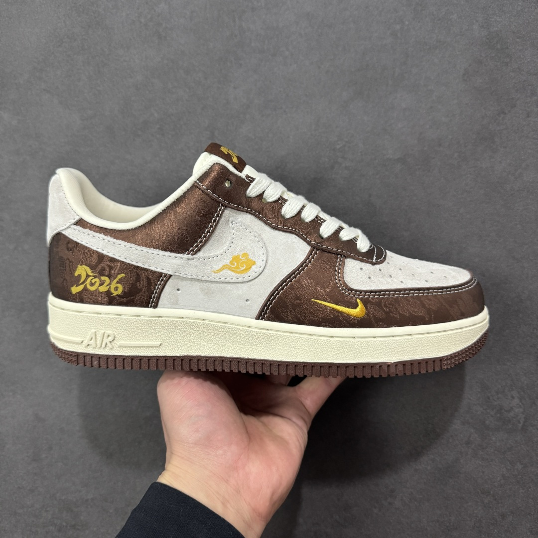 【定制版】Nike SB Dunk Low“ 马年限定------白棕中国风” 高端定制 低帮休闲板鞋 定制鞋盒 大厂纯原品质出货 超高清洁度 皮料切割干净无任何毛边 细节完美 货号:KD1688-005 尺码:36 36.5 37.5 38 38.5 39 40 40.5 41 42 42.5 43 44 44.5 45 编码:HXSB310320-选品中心