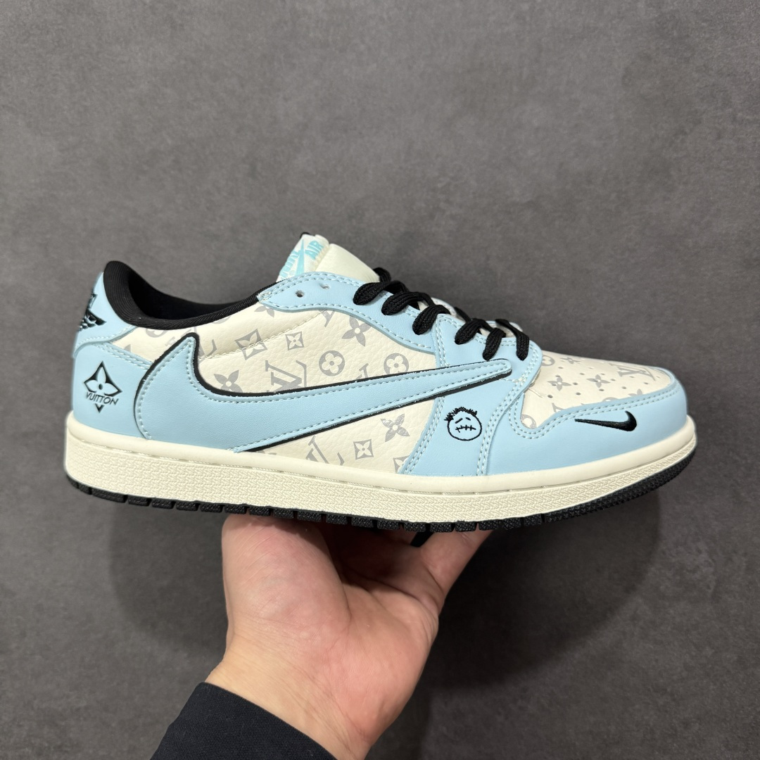 【定制版】Travis Scott x Jordan 1 Low 倒勾低帮休闲版本 原厂全头层皮 大厂纯原品质出货 纯正版型 定制鞋盒 皮料切割干净无任何毛边 细节完美 超高清洁度 货号：LD2028-070 尺码：36 36.5 37.5 38 38.5 39 40 40.5 41 42 42.5 43 44 44.5 45 编码：HXSB330340-选品中心