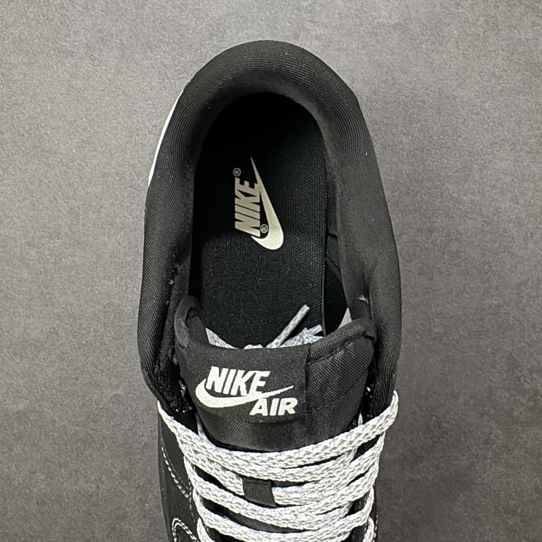 图片[7]-【定制版】SB Dunk Low 街头潮魂炸场！这双Stussy斯图西联名Dunk直接封神！经典SB Dunk Low黑武士鞋型搭配奶白勾子撞色，瞬间解锁高阶街头感，鞋身Stussy手写体标识+金属吊坠拉满细节质感，专属编号敲定稀缺属性。头层牛皮材质兼顾脚感与耐穿度，小众定制款彻底告别撞款，不管是滑板出街还是潮圈收藏，都是硬核玩家的必入款！ 货号：MN1688-111 尺码：36 36.5 37.5 38 38.5 39 40 40.5 41 42 42.5 43 44 44.5 45-选品中心