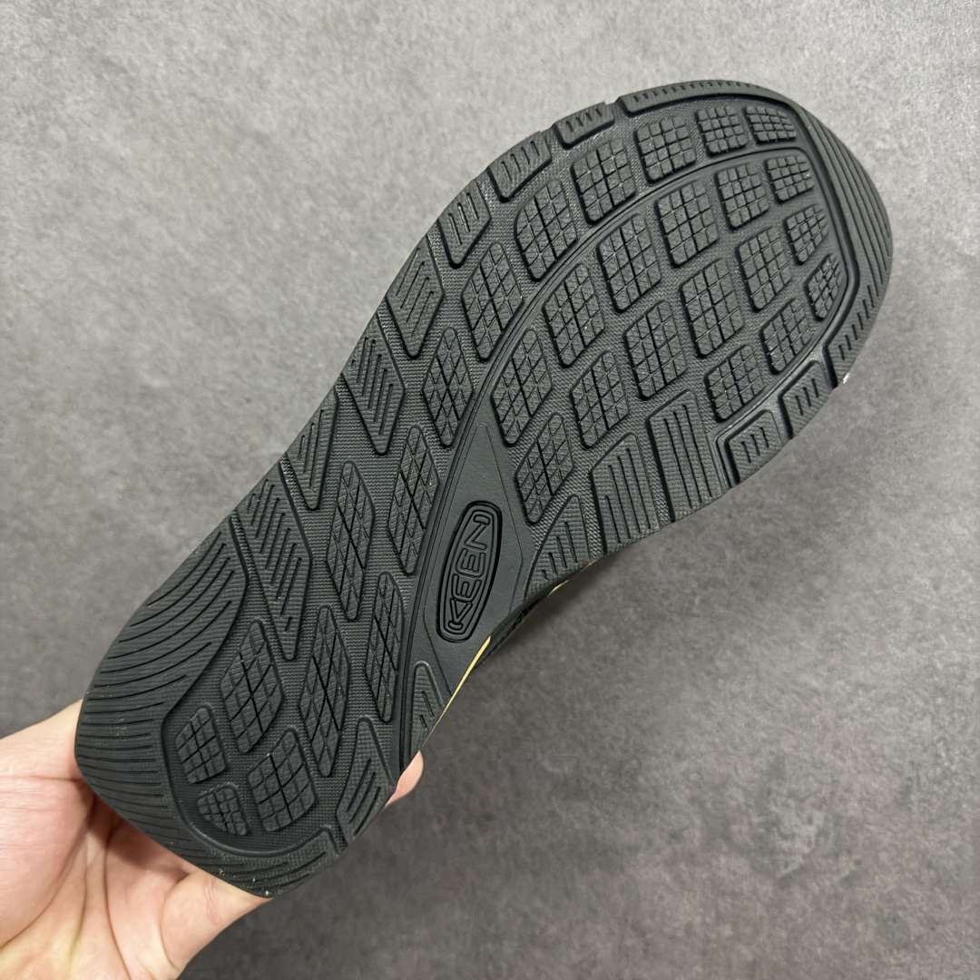 图片[9]-【中山原单版】 KEEN科恩 JASPER 3 户外休闲 耐磨透气 低帮户外徒步鞋 日系街头复古风 可以暴走2w步的丑鞋 第一眼丑萌丑萌，一上脚真香! 平台代购专供 官网一致包装 原版鞋垫舒适度一级棒 回弹好 牛皮鞋身的包裹性hin好，透气舒适 徒步登山 citywalk选它准没错， 鞋底足够软，回弹性不错 配送原版替换鞋带 多姿多彩 尺码：35 36 37 38 39 40 41 42 43 44 45 货号：1025116-选品中心