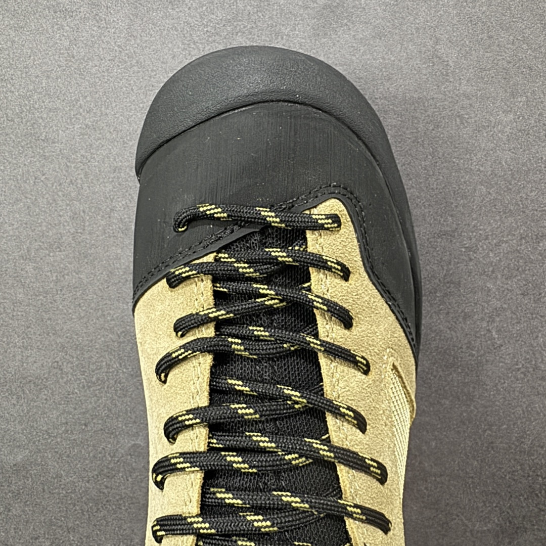 图片[8]-【中山原单版】 KEEN科恩 JASPER 3 户外休闲 耐磨透气 低帮户外徒步鞋 日系街头复古风 可以暴走2w步的丑鞋 第一眼丑萌丑萌，一上脚真香! 平台代购专供 官网一致包装 原版鞋垫舒适度一级棒 回弹好 牛皮鞋身的包裹性hin好，透气舒适 徒步登山 citywalk选它准没错， 鞋底足够软，回弹性不错 配送原版替换鞋带 多姿多彩 尺码：35 36 37 38 39 40 41 42 43 44 45 货号：1025116-选品中心