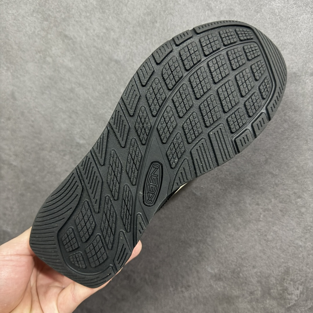 图片[9]-【中山原单版】 KEEN科恩 JASPER 3 户外休闲 耐磨透气 低帮户外徒步鞋 日系街头复古风 可以暴走2w步的丑鞋 第一眼丑萌丑萌，一上脚真香! 平台代购专供 官网一致包装 原版鞋垫舒适度一级棒 回弹好 牛皮鞋身的包裹性hin好，透气舒适 徒步登山 citywalk选它准没错， 鞋底足够软，回弹性不错 配送原版替换鞋带 多姿多彩 尺码：35 36 37 38 39 40 41 42 43 44 45 货号：10225116-选品中心