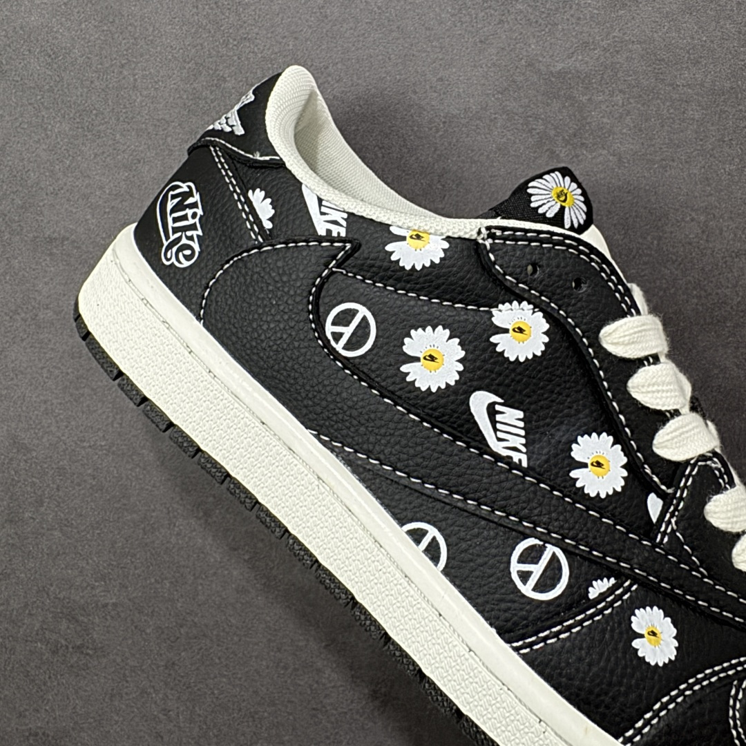 图片[6]-【定制版】高端定制 Travis Scott x Fragment Design x Jordan Air Jordan 1 Low OG SP “Nike联名——黑白小邹菊” 高端定制 倒钩三方联名低帮篮球鞋 #定制鞋盒 大厂纯原品质出货 超高清洁度 皮料切割干净无任何毛边 细节完美 货号：DZ2688-011 尺码：36 36.5 37.5 38 38.5 39 40 40.5 41 42 42.5 43 44 44.5 45 编码：HXSB330340-选品中心