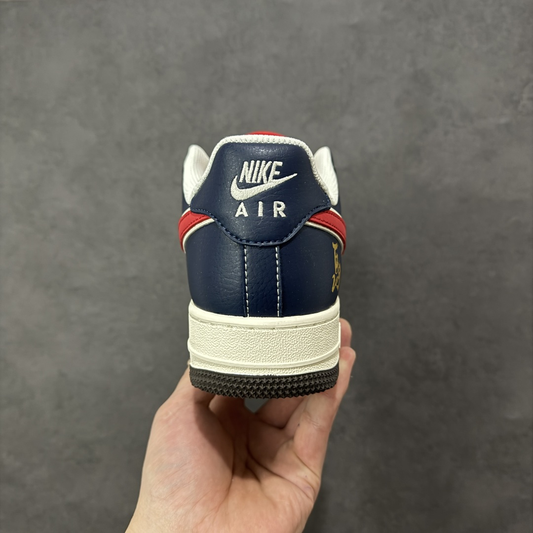 图片[4]-【定制版】Nike Air Force 1\’07 Low 马年限定 藏蓝撞红白 空军一号低帮休闲板鞋  #原楦头原纸板 高端定制鞋盒 原厂鞋底 超高清洁度 细节完美 货号：HT5088-617  尺码：36 36.5 37.5 38 38.5 39 40 40.5 41 42 42.5 43 44 44.5 45-选品中心