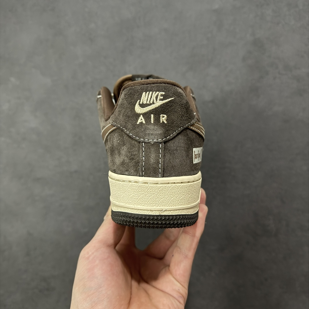 图片[4]-【定制版】Nike Air Force 1\’07 Low 咖棕拼浅卡其 空军一号低帮休闲板鞋  #原楦头原纸板 高端定制鞋盒 原厂鞋底 超高清洁度 细节完美 货号：KL1688-001  尺码：36 36.5 37.5 38 38.5 39 40 40.5 41 42 42.5 43 44 44.5 45-选品中心