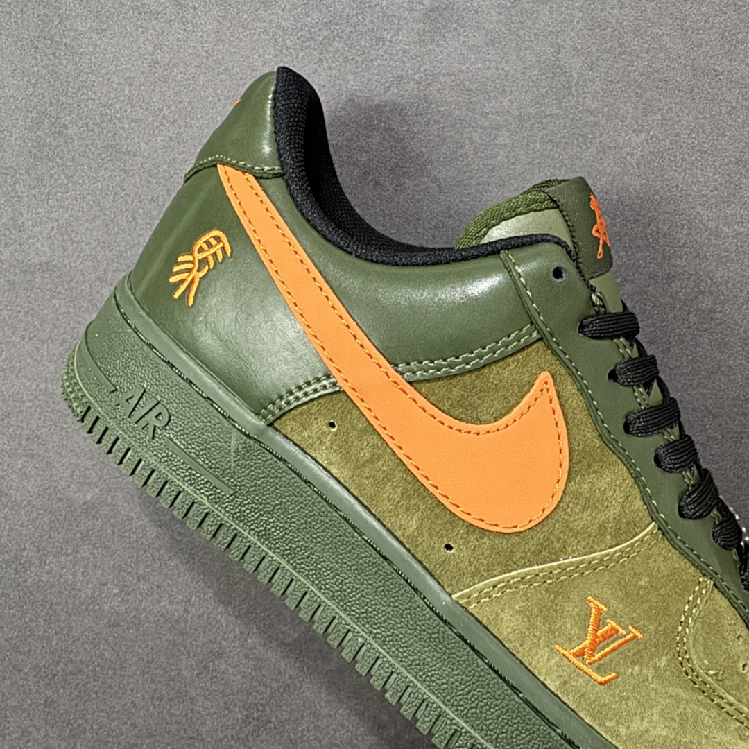 图片[6]-【定制版】NIke Air Force 1 \’07 Low “马年限定–军绿橙星” 空军一号低帮 运动鞋 休闲鞋 头层皮 折边针车 工艺难度大 原楦头原纸板 高端定制鞋盒 原厂鞋底 超高清洁度 细节完美 货号：XY9025-010 尺码：36 36.5 37.5 38 38.5 39 40 40.5 41 42 42.5 43 44 44.5 45 编码：HXSB310320-选品中心