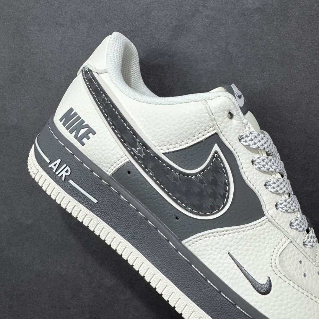 图片[6]-【定制版】Nike Air Force 1\’07 Low 米白拼深灰 空军一号低帮休闲板鞋  #原楦头原纸板 高端定制鞋盒 原厂鞋底 超高清洁度 细节完美 货号：SM6668-107  尺码：36 36.5 37.5 38 38.5 39 40 40.5 41 42 42.5 43 44 44.5 45-选品中心