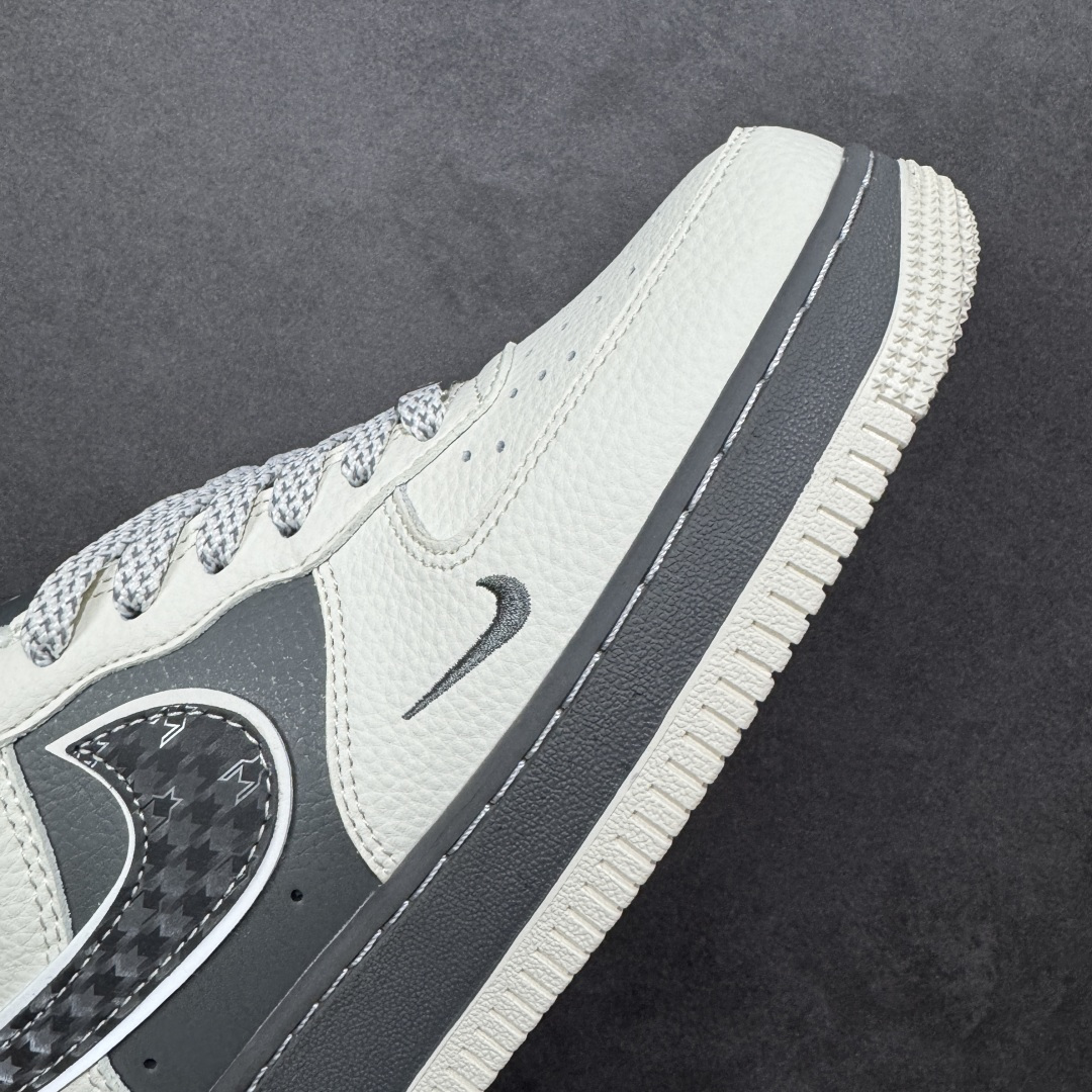 图片[5]-【定制版】Nike Air Force 1\’07 Low 米白拼深灰 空军一号低帮休闲板鞋  #原楦头原纸板 高端定制鞋盒 原厂鞋底 超高清洁度 细节完美 货号：SM6668-107  尺码：36 36.5 37.5 38 38.5 39 40 40.5 41 42 42.5 43 44 44.5 45-选品中心