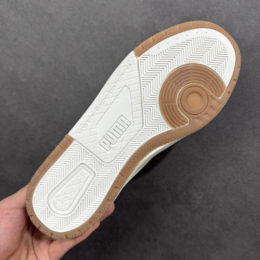 图片[9]-【公司级】PUMA彪马 CA Match Court 休闲经典简约复古 低帮板鞋 设计灵感源自90及00一代的滑板运动文化 简约又不失设计巧思的帅气风格让它轻松驾驭日常休闲或滑板场合 运动兼具匠心 细节彰显品质 衬垫边缘以提供支撑和灵活性 强化鞋头以承受持续的磨损 耐磨性强 稳定性高 抓地更牢 不易打滑 货号：308621-14 尺码：36 37 38 39 40 41 42 43 44 45-选品中心