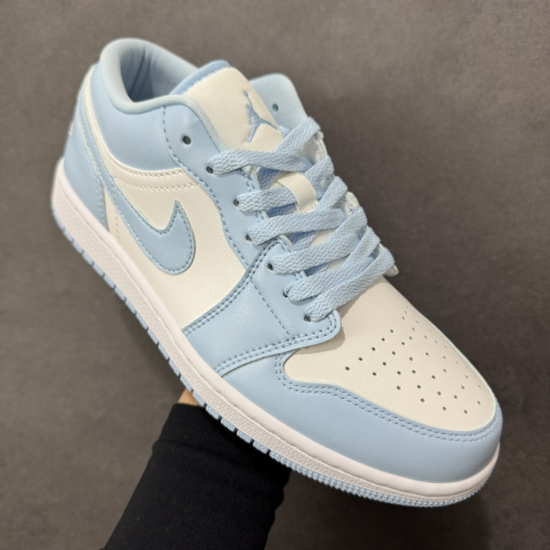 图片[3]-【H11版本】耐克Nike Air Jordan 1 AJ1经典复古经典低帮百搭文化篮球鞋 DC0774-141 公司级真标半码制#原档案原数据开发版型#采用荔枝纹头层皮革鞋面材质#原厂立体填充鞋舌海绵#中底注胶孔及缜密中底拉帮工艺#原数据开发模具大底 尺码：35.5 36 36.5 37.5 38 38.5 39 40 40.5 41 42 42.5 43 44 44.5 45 46 47.5 编码：H11B250260-选品中心