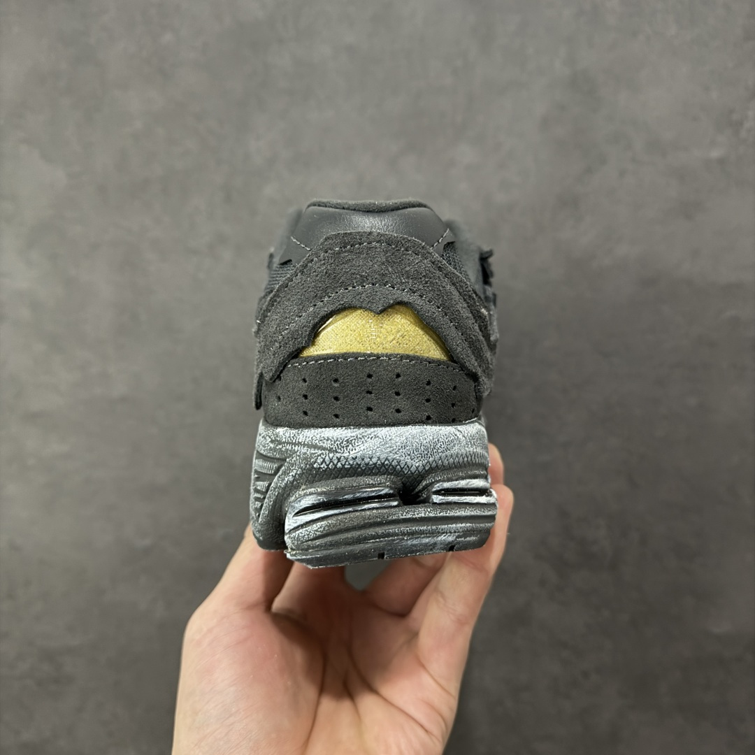 图片[4]-【FS纯原福利】New Balance NB2002R系列 最强福利 纯原封神版本 强力主推 顶级组合大底 原厂皮料 品质可对标 M/总裁版 工厂匠心打造 耗时数月开发完成 工艺极其复杂难度可想而知 新开独立私模大底（非市场一体公底）全网唯一正确六层组合大底 高端零售专供产物 相当nice 之前高价卖的产品 现在白菜价抛售 尺码：36-45 货号：M2002RDB-选品中心
