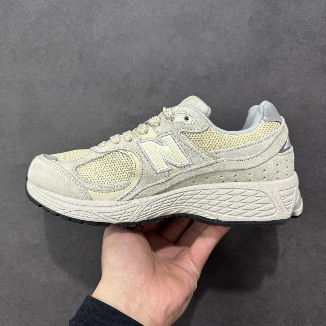 图片[2]-【FS纯原福利】New Balance NB2002R系列 最强福利 纯原封神版本 强力主推 顶级组合大底 原厂皮料 品质可对标 M/总裁版 工厂匠心打造 耗时数月开发完成 工艺极其复杂难度可想而知 新开独立私模大底（非市场一体公底）全网唯一正确六层组合大底 高端零售专供产物 相当nice 之前高价卖的产品 现在白菜价抛售 尺码：36-45 货号：ML2002RE-选品中心