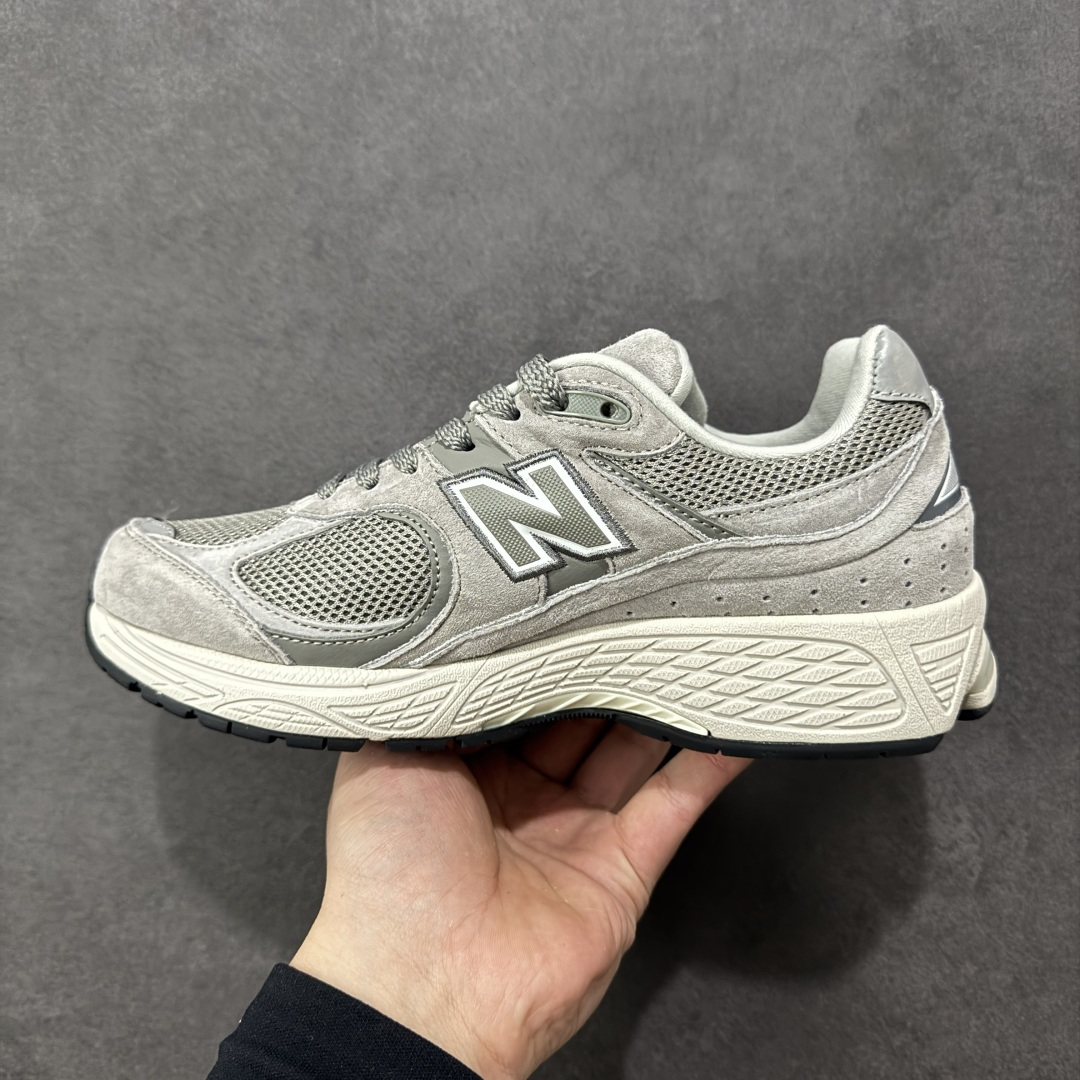 图片[2]-【FS纯原福利】New Balance NB2002R系列 最强福利 纯原封神版本 强力主推 顶级组合大底 原厂皮料 品质可对标 M/总裁版 工厂匠心打造 耗时数月开发完成 工艺极其复杂难度可想而知 新开独立私模大底（非市场一体公底）全网唯一正确六层组合大底 高端零售专供产物 相当nice 之前高价卖的产品 现在白菜价抛售 尺码：36-45带半码 货号：ML2002RC-选品中心