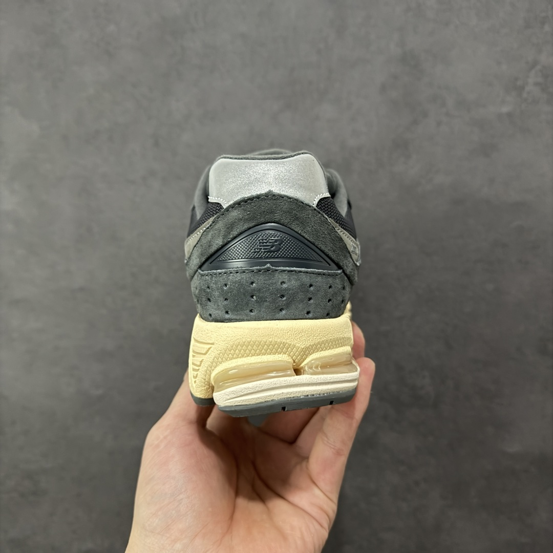 图片[4]-【FS纯原福利】New Balance NB2002R系列 最强福利 纯原封神版本 强力主推 顶级组合大底 原厂皮料 品质可对标 M/总裁版 工厂匠心打造 耗时数月开发完成 工艺极其复杂难度可想而知 新开独立私模大底（非市场一体公底）全网唯一正确六层组合大底 高端零售专供产物 相当nice 之前高价卖的产品 现在白菜价抛售 尺码：36-45带半码 货号：M2002RHO-选品中心