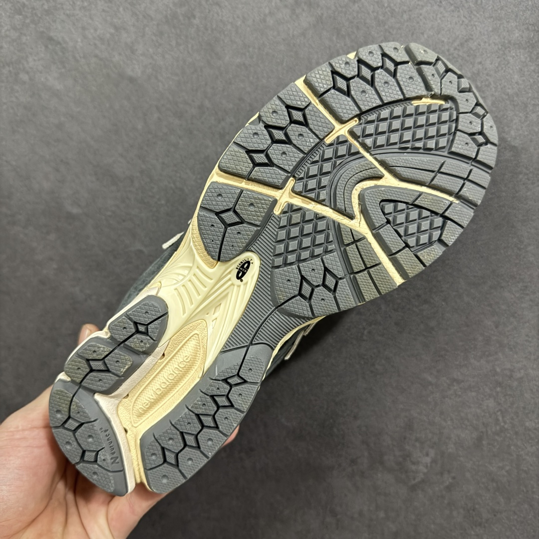 图片[9]-【FS纯原福利】New Balance NB2002R系列 最强福利 纯原封神版本 强力主推 顶级组合大底 原厂皮料 品质可对标 M/总裁版 工厂匠心打造 耗时数月开发完成 工艺极其复杂难度可想而知 新开独立私模大底（非市场一体公底）全网唯一正确六层组合大底 高端零售专供产物 相当nice 之前高价卖的产品 现在白菜价抛售 尺码：36-45带半码 货号：M2002RHO-选品中心