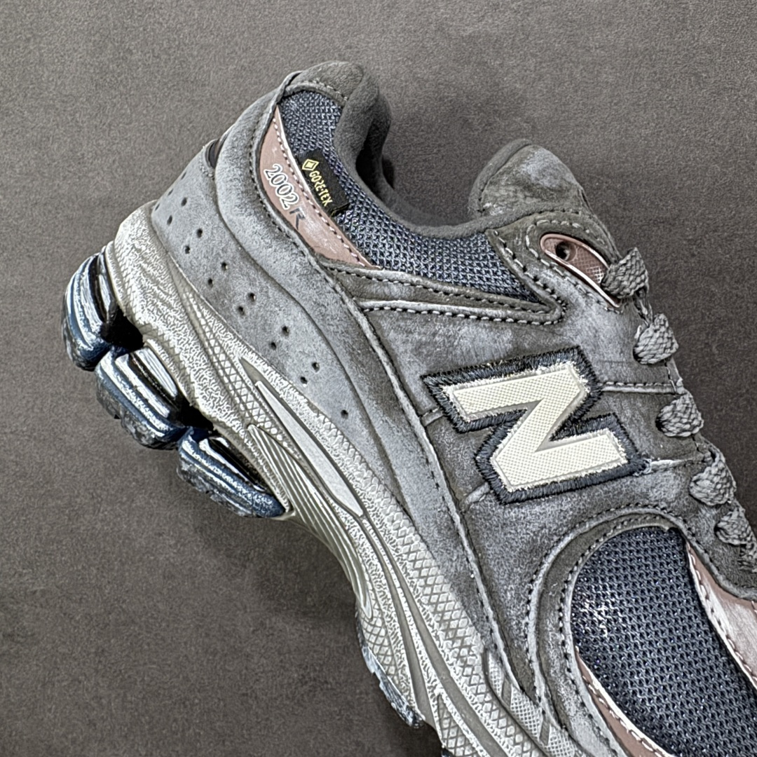 图片[6]-【FS纯原福利】New Balance NB2002R系列 最强福利 纯原封神版本 强力主推 顶级组合大底 原厂皮料 品质可对标 M/总裁版 工厂匠心打造 耗时数月开发完成 工艺极其复杂难度可想而知 新开独立私模大底（非市场一体公底）全网唯一正确六层组合大底 高端零售专供产物 相当nice 之前高价卖的产品 现在白菜价抛售 尺码：36-45带半码 货号：ML2002RXA-选品中心