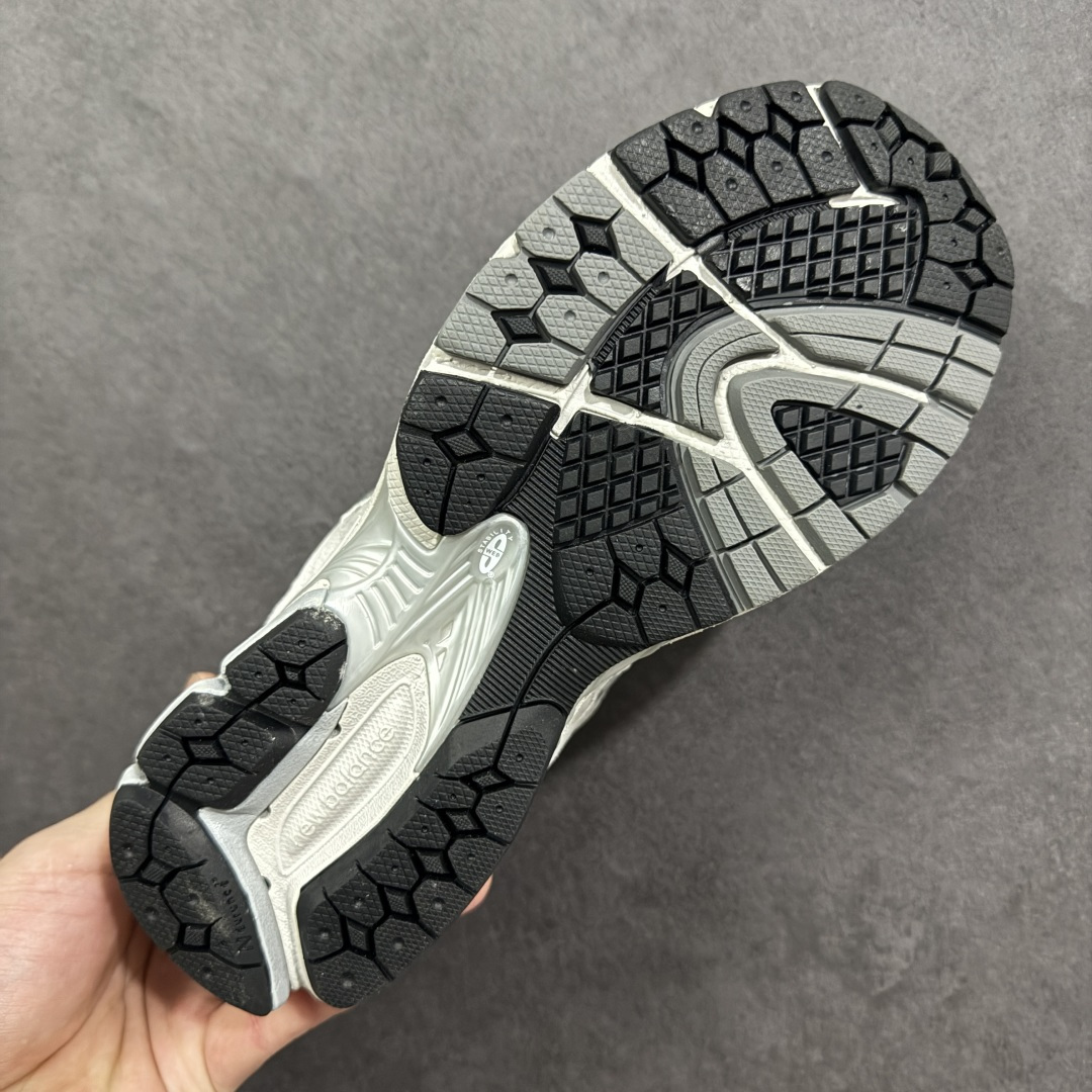 图片[9]-【FS纯原福利】New Balance NB2002R系列 最强福利 纯原封神版本 强力主推 顶级组合大底 原厂皮料 品质可对标 M/总裁版 工厂匠心打造 耗时数月开发完成 工艺极其复杂难度可想而知 新开独立私模大底（非市场一体公底）全网唯一正确六层组合大底 高端零售专供产物 相当nice 之前高价卖的产品 现在白菜价抛售 尺码：36-45带半码 货号：ML2002RO-选品中心