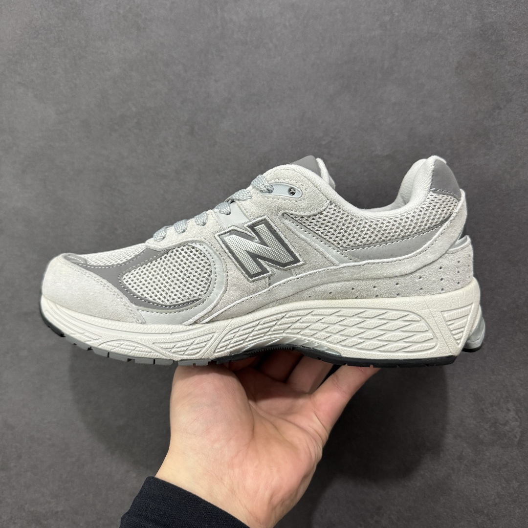 图片[2]-【FS纯原福利】New Balance NB2002R系列 最强福利 纯原封神版本 强力主推 顶级组合大底 原厂皮料 品质可对标 M/总裁版 工厂匠心打造 耗时数月开发完成 工艺极其复杂难度可想而知 新开独立私模大底（非市场一体公底）全网唯一正确六层组合大底 高端零售专供产物 相当nice 之前高价卖的产品 现在白菜价抛售 尺码：36-45带半码 货号：ML2002RO-选品中心