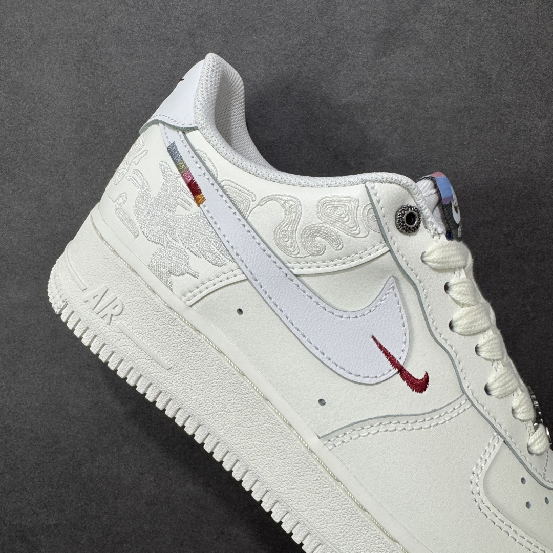 图片[6]-【Bc纯原】独立订单 马年限定款 Air Force 1空军一号 系列 1：1 材料打造 全网最性价比单价 新年爆炸款式 品质细节一步到位 细节随意对比市场版本 同价位吊打同行版本💪 尺码：35.5-36 货号：IQ1119011-选品中心