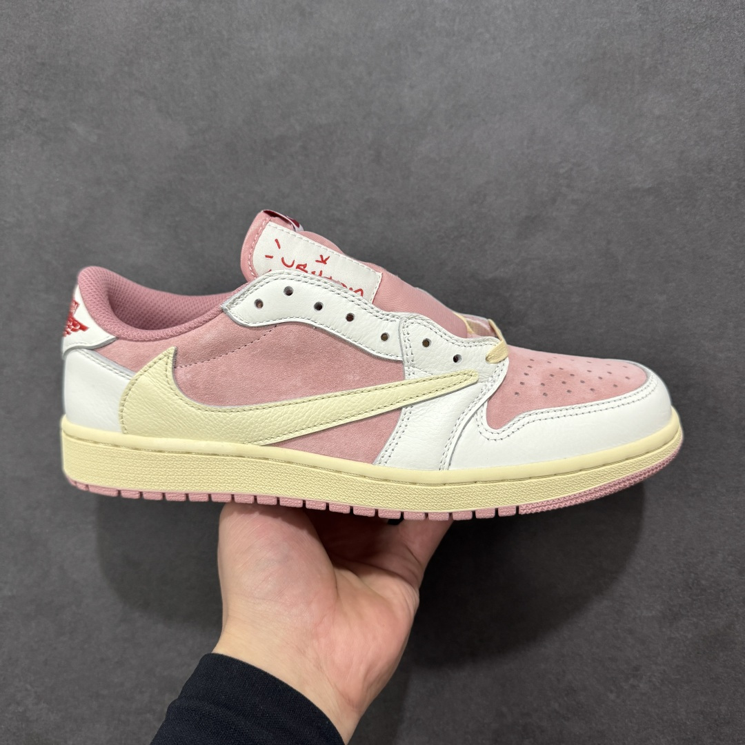 【纯原特价】AJ1倒钩低帮系列 纯头层中高端产物 市场知名版本 原市场零售4-5xx多的货！ 做工 用料 细节都能经得起考验，真真正正的好货特价！ 尺码36-47.5全码齐！ 货号：DM7866-600-选品中心