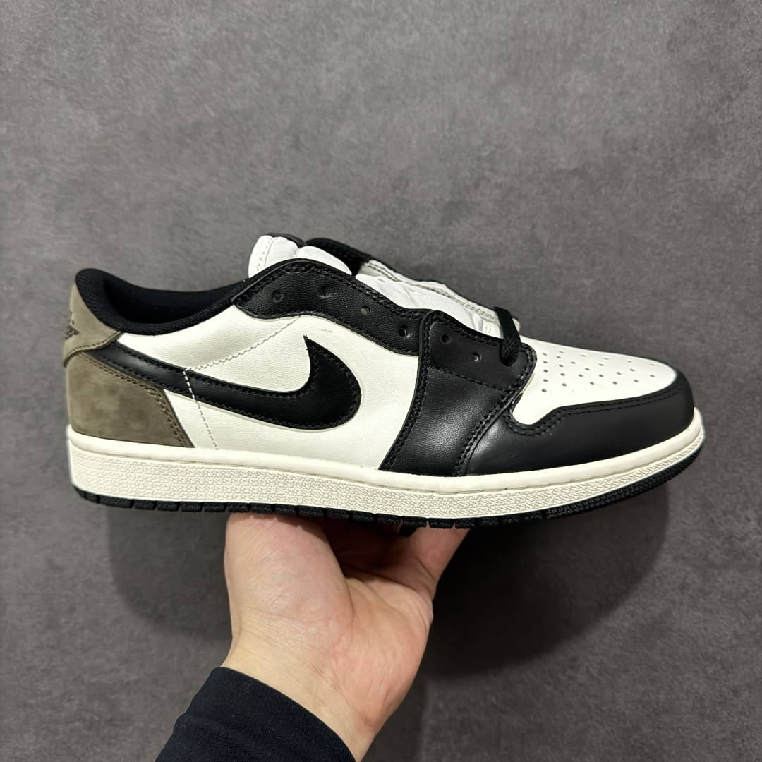 【纯原特价】AJ1倒钩低帮系列 纯头层中高端产物 市场知名版本 原市场零售4-5xx多的货！ 做工 用料 细节都能经得起考验，真真正正的好货特价！ 尺码36-47.5全码齐！ 货号：CZ0790-102-选品中心