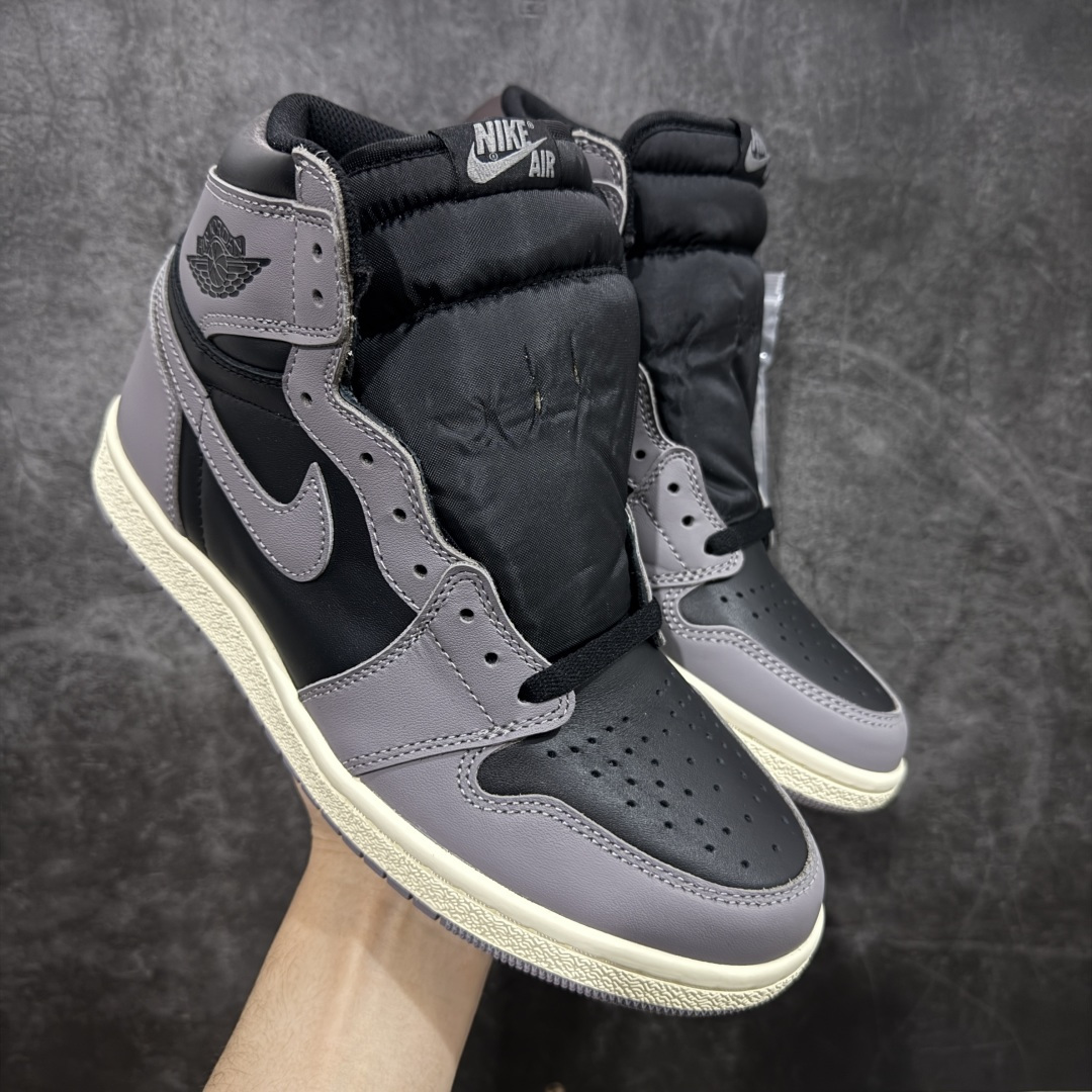 【XP版本】Air Jordan 1 Hi \'85 “Reverse Shadow” 舒适复古 防滑耐磨 高帮 复古篮球鞋 男女同款 灰黑色 反转影子灰2.0版 HV6674-020 国内一线头部知名大厂出品 知名厂牌同源 原鞋原楦头纸板开发 极致一眼正品既视感 原厂皮料打造 整体楦型 正确鞋垫 中底拉帮 飞翼3D高频深度立体 等各方细节做工完美呈现 最大限度还原公司正品 实拍如图所示 所见即所得 尺码：40 40.5 41 42 42.5 43 44 44.5 45 46 47.5-选品中心