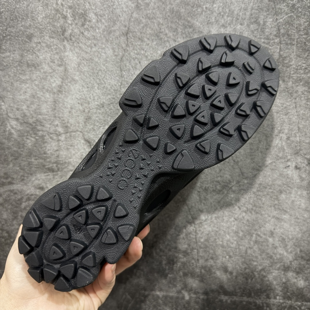 图片[9]-【顶级版】Ecco 爱步 健步探索系列 BIOM防滑真皮运动鞋 牛皮鞋面 纹理自然 柔韧耐穿 直接注塑工艺连接鞋面与鞋底 一体成型 合脚耐穿 橡胶外底 适应多种地形 防滑耐磨 强劲抓地 BIOM核心自然律动科技 符合人体工学 长效缓震 能量回弹 踏风前行 自然律动 裸足科技 尺码：39-44-选品中心