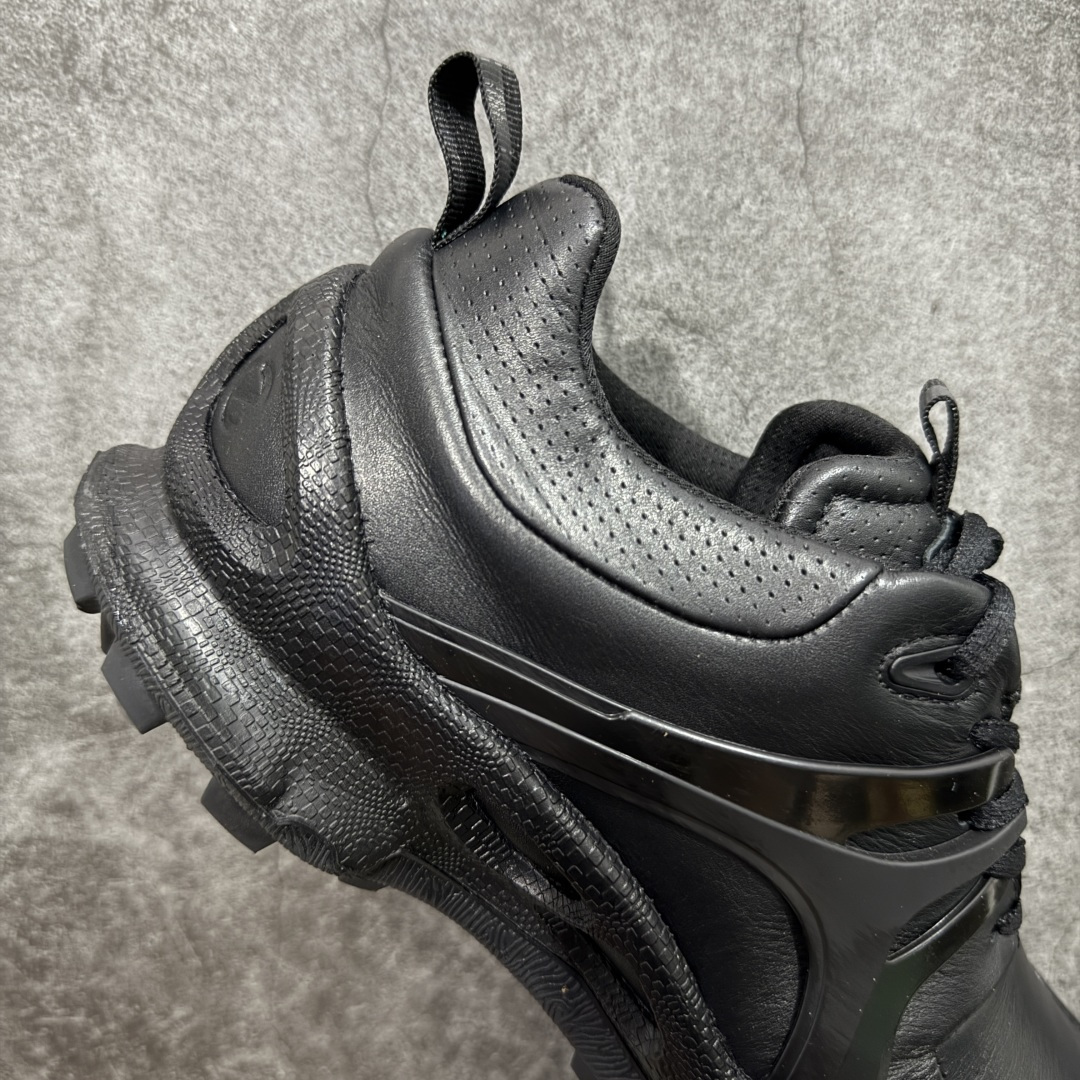 图片[7]-【顶级版】Ecco 爱步 健步探索系列 BIOM防滑真皮运动鞋 牛皮鞋面 纹理自然 柔韧耐穿 直接注塑工艺连接鞋面与鞋底 一体成型 合脚耐穿 橡胶外底 适应多种地形 防滑耐磨 强劲抓地 BIOM核心自然律动科技 符合人体工学 长效缓震 能量回弹 踏风前行 自然律动 裸足科技 尺码：39-44-选品中心