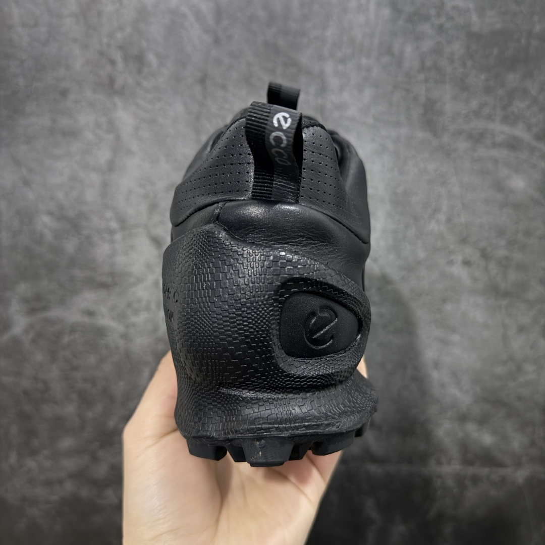 图片[4]-【顶级版】Ecco 爱步 健步探索系列 BIOM防滑真皮运动鞋 牛皮鞋面 纹理自然 柔韧耐穿 直接注塑工艺连接鞋面与鞋底 一体成型 合脚耐穿 橡胶外底 适应多种地形 防滑耐磨 强劲抓地 BIOM核心自然律动科技 符合人体工学 长效缓震 能量回弹 踏风前行 自然律动 裸足科技 尺码：39-44-选品中心