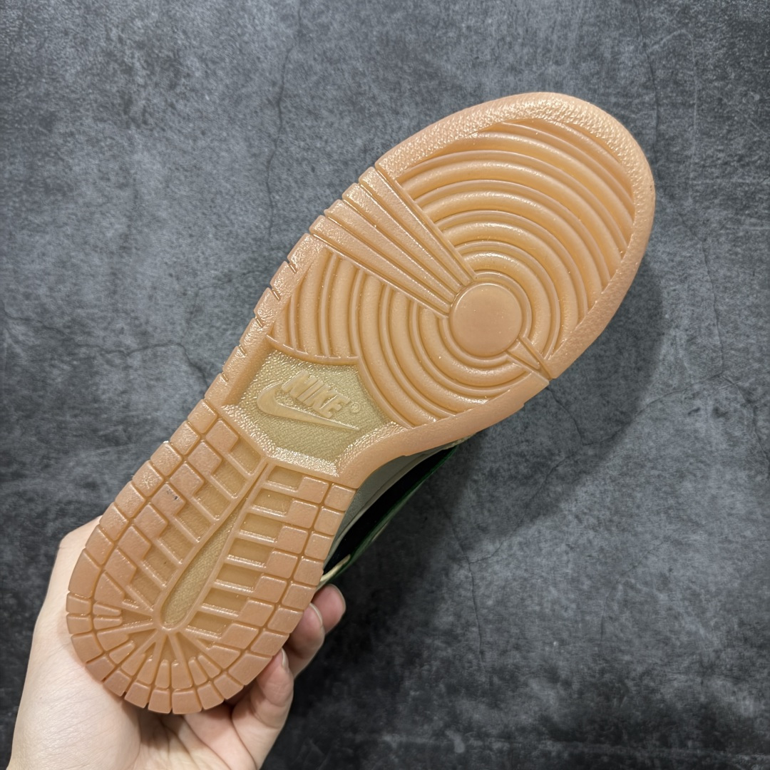 图片[9]-【定制版】Nike SB Dunk Low 卡其黑绿勾 低帮休闲板鞋 HJ0367-200  定制鞋盒 超高清洁度 皮料切割干净无任何毛边 细节完美   尺码：36 36.5 37.5 38 38.5 39 40 40.5 41 42 42.5 43 44 44.5 45-选品中心