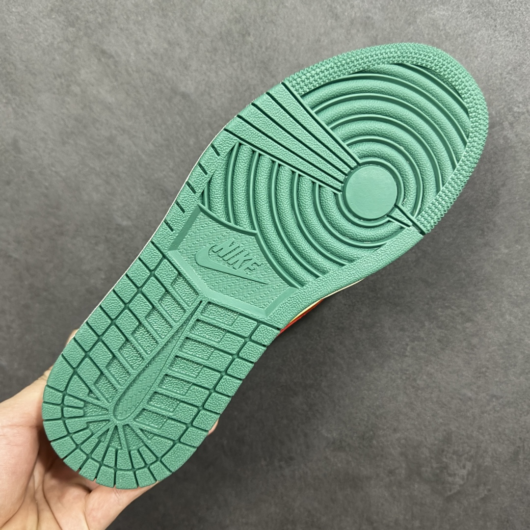 图片[9]-【定制版】Jordan 1 Low 马年限定 倒勾低帮休闲版本 原厂全头层皮 大厂纯原品质出货 纯正版型 定制鞋盒 皮料切割干净无任何毛边 细节完美 超高清洁度 货号：SD6868-119 尺码：36 36.5 37.5 38 38.5 39 40 40.5 41 42 42.5 43 44 44.5 45-选品中心