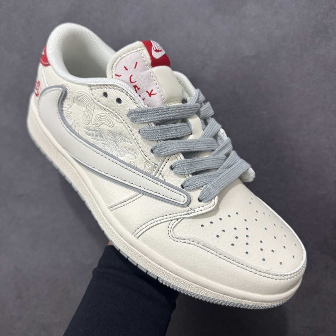 图片[3]-【定制版】Jordan 1 Low 马年限定 倒勾低帮休闲版本 原厂全头层皮 大厂纯原品质出货 纯正版型 定制鞋盒 皮料切割干净无任何毛边 细节完美 超高清洁度 货号：XT6998-160 尺码：36 36.5 37.5 38 38.5 39 40 40.5 41 42 42.5 43 44 44.5 45-选品中心