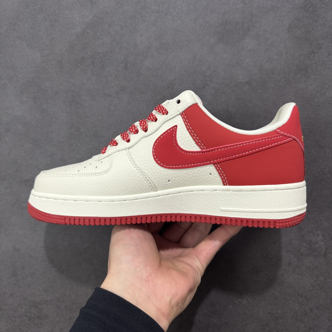 图片[2]-【定制版】Nike Air Force 1\’07 Low 马年限定 空军一号低帮休闲板鞋  #原楦头原纸板 高端定制鞋盒 原厂鞋底 超高清洁度 细节完美 货号：DQ6628-166  尺码：36 36.5 37.5 38 38.5 39 40 40.5 41 42 42.5 43 44 44.5 45-选品中心