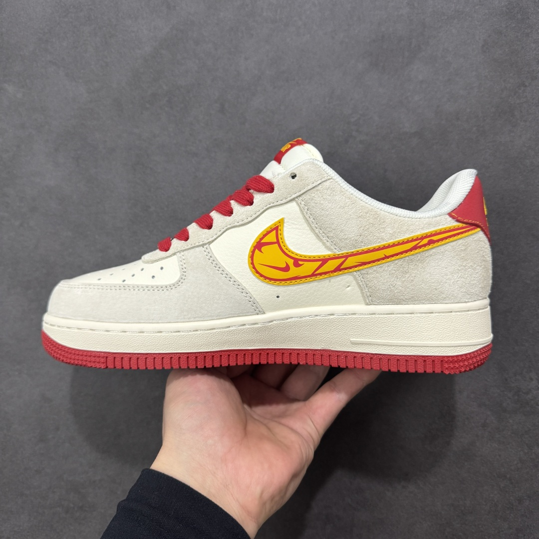 图片[2]-【定制版】Nike Air Force 1\’07 Low 马年限定 空军一号低帮休闲板鞋  #原楦头原纸板 高端定制鞋盒 原厂鞋底 超高清洁度 细节完美 货号：XT6998-140  尺码：36 36.5 37.5 38 38.5 39 40 40.5 41 42 42.5 43 44 44.5 45-选品中心