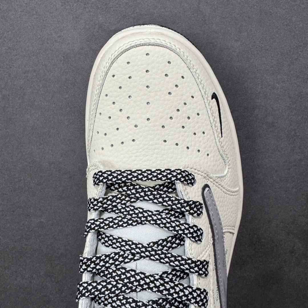 图片[8]-【定制版】Jordan 1 Low SUP联名 高端定制 倒勾低帮休闲板鞋 原厂全头层皮 大厂纯原品质出货 纯正版型 定制鞋盒 皮料切割干净无任何毛边 细节完美 超高清洁度 货号：LD2028-063 尺码：36 36.5 37.5 38 38.5 39 40 40.5 41 42 42.5 43 44 44.5 45-选品中心