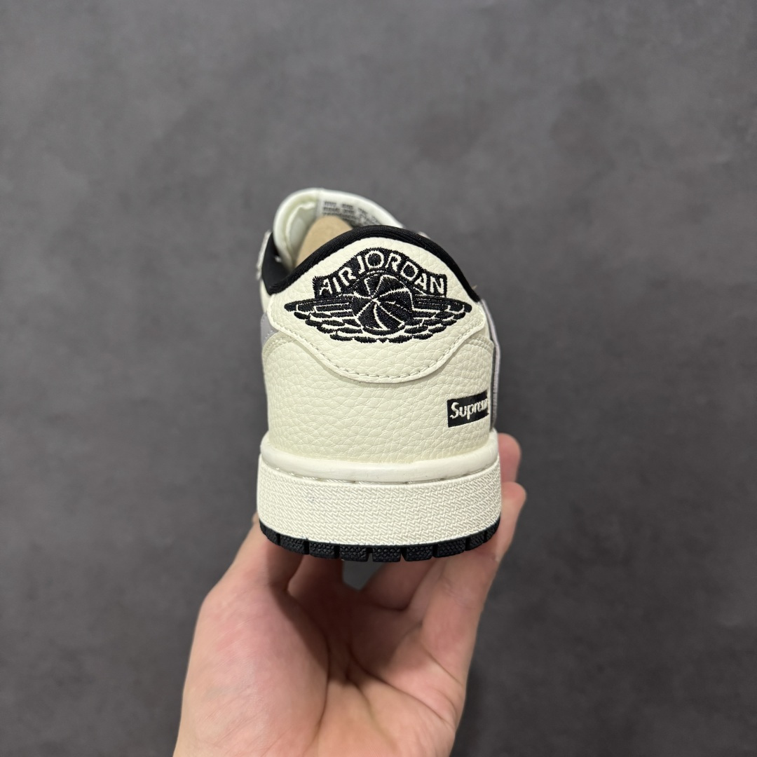 图片[4]-【定制版】Jordan 1 Low SUP联名 高端定制 倒勾低帮休闲板鞋 原厂全头层皮 大厂纯原品质出货 纯正版型 定制鞋盒 皮料切割干净无任何毛边 细节完美 超高清洁度 货号：LD2028-063 尺码：36 36.5 37.5 38 38.5 39 40 40.5 41 42 42.5 43 44 44.5 45-选品中心