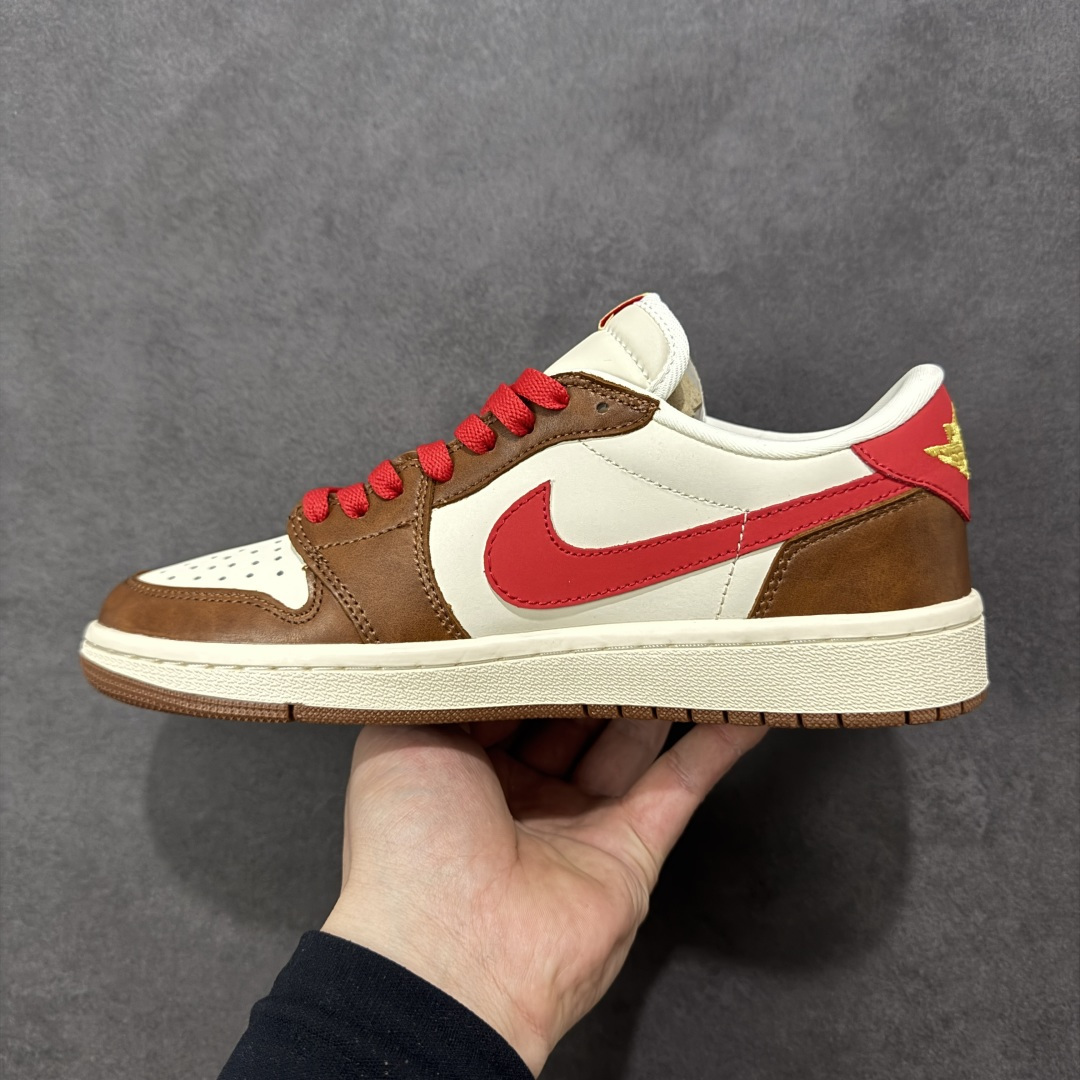 图片[2]-【定制版】Jordan 1 Low 马年限定 倒勾低帮休闲版本 原厂全头层皮 大厂纯原品质出货 纯正版型 定制鞋盒 皮料切割干净无任何毛边 细节完美 超高清洁度 货号：YF9511-500 尺码：36 36.5 37.5 38 38.5 39 40 40.5 41 42 42.5 43 44 44.5 45-选品中心