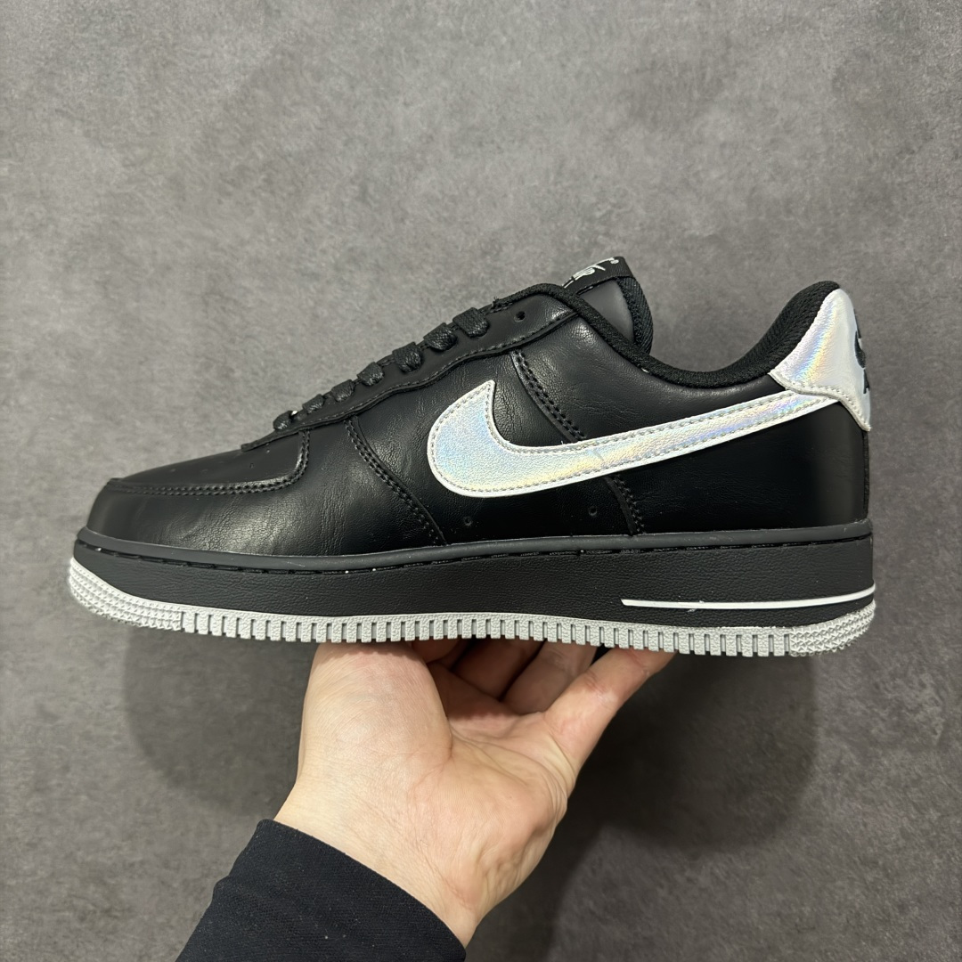 图片[2]-【定制版】NIke Air Force 1 \’07 Low 墨夜幻银 空军一号低帮 运动鞋 休闲鞋 折边针车 工艺难度大 原楦头原纸板 高端定制鞋盒 原厂鞋底 超高清洁度 细节完美 货号：FZ0627-010 尺码：36 36.5 37.5 38 38.5 39 40 40.5 41 42 42.5 43 44 44.5 45-选品中心