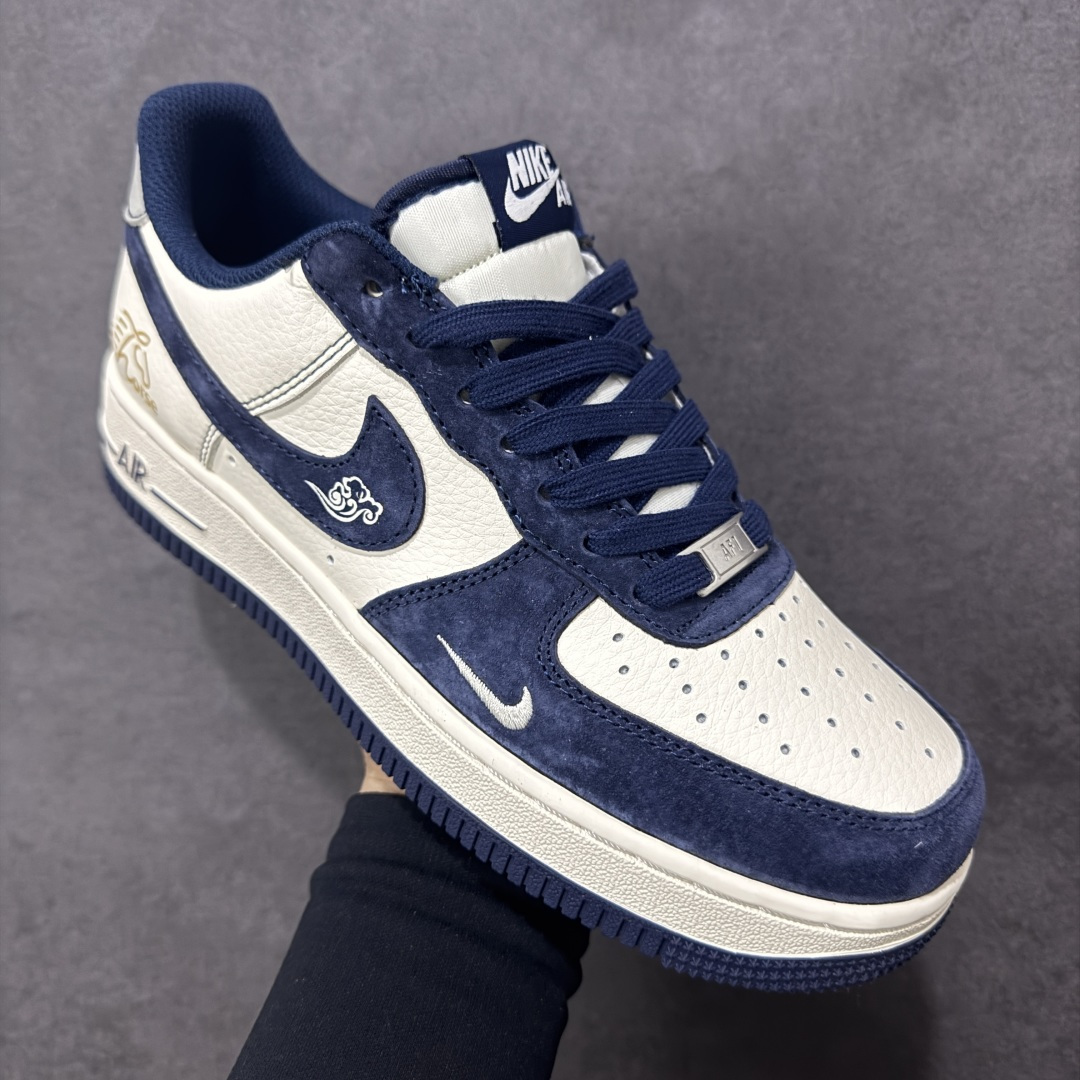 图片[3]-【定制版】Nike Air Force 1\’07 Low 马年限定 空军一号低帮休闲板鞋  #原楦头原纸板 高端定制鞋盒 原厂鞋底 超高清洁度 细节完美 货号：HD0028-013  尺码：36 36.5 37.5 38 38.5 39 40 40.5 41 42 42.5 43 44 44.5 45-选品中心