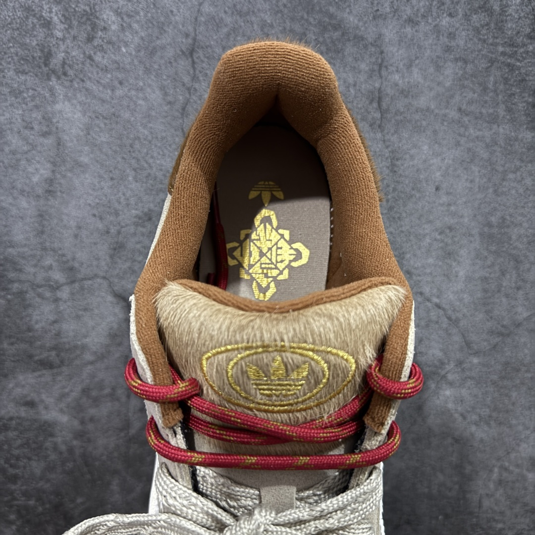 图片[8]-【纯原版】纯原版终于出货💪🏻 AD Campus 00s 马年限定 校园板鞋系列 正确头层猪八皮 原厂马毛 正确完美版型 正确厚鞋舌 侧面白杠为头层皮 非市面超纤皮面 整体质感很强大 各位放心使用！绝对比市场任何版本都强💪🏻 货号：KJ8724 尺码：35.5-45 半码-选品中心