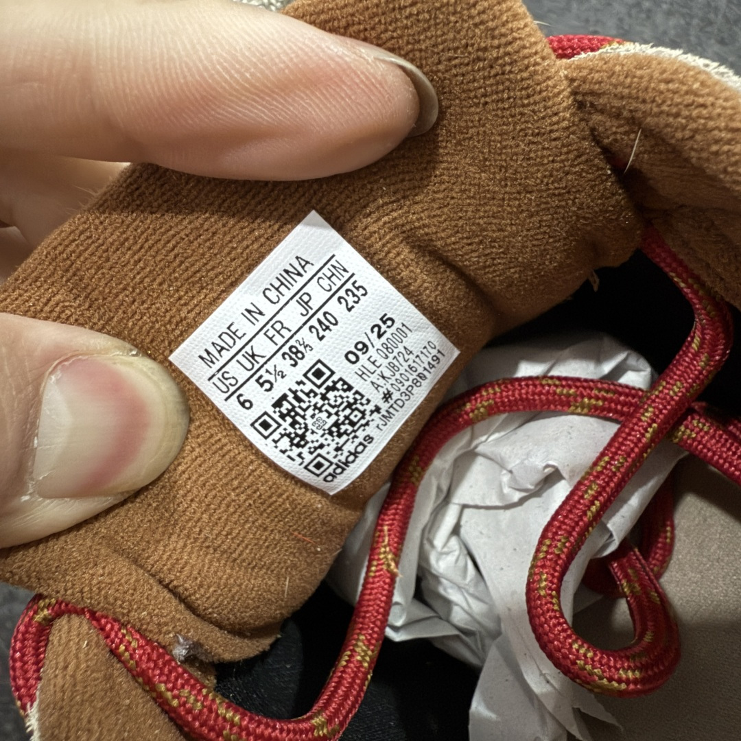 图片[6]-【纯原版】纯原版终于出货💪🏻 AD Campus 00s 马年限定 校园板鞋系列 正确头层猪八皮 原厂马毛 正确完美版型 正确厚鞋舌 侧面白杠为头层皮 非市面超纤皮面 整体质感很强大 各位放心使用！绝对比市场任何版本都强💪🏻 货号：KJ8724 尺码：35.5-45 半码-选品中心