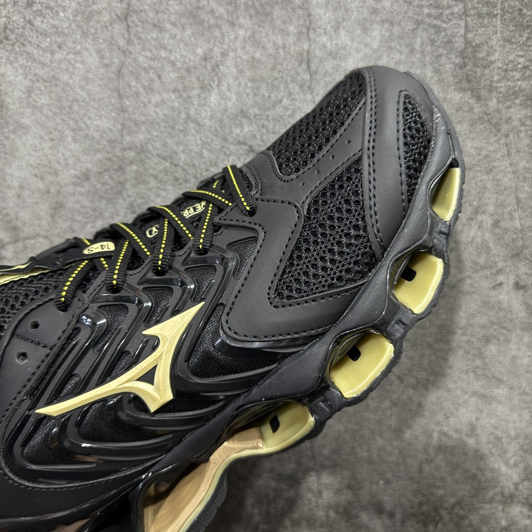 图片[6]-【纯原版】Mizuno 美津侬 WAVE PROPHECY 14S 复古时尚休闲舒适运动跑步鞋 美津浓WAVE机械缓震 可以说是机械缓震跑鞋科技的翘楚有着非凡的适应性，有着充分而持久的缓震能力和轻量化设计，是一双可以陪伴我们日常训练甚至是半马比赛的跑鞋，无论是“跑步初哥”还是“精英老鸟”，只要不是比较夸张的大体重人群，都可以穿着WAVE RIDER 来跑步。如果你不知道跑步穿什么鞋，不知道给别人推荐什么鞋，那么选“美津浓 ” 尺码：36-45-选品中心