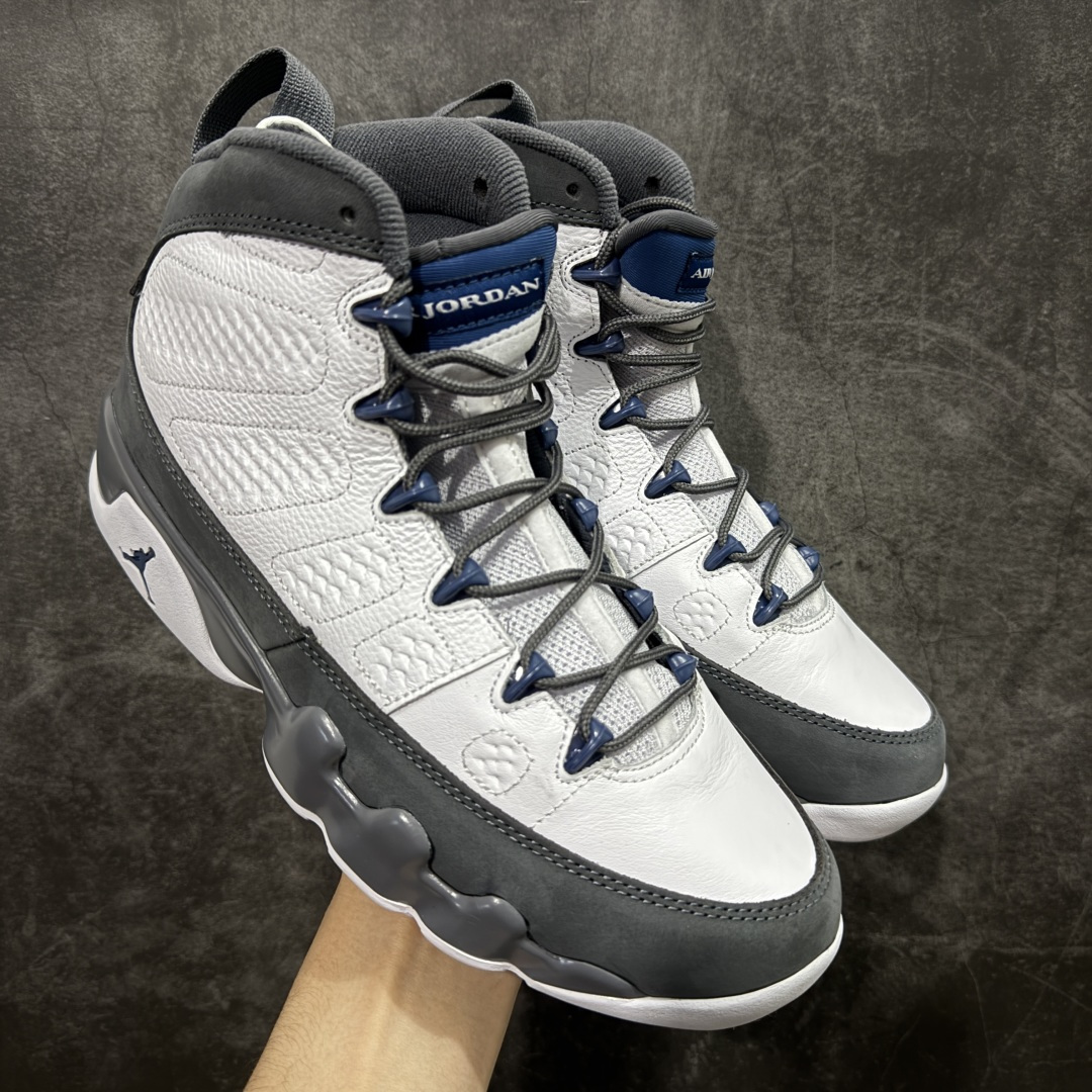 【XP纯原】AJ9白灰 高帮 法国蓝 Air Jordan 9 “Flint Grey” White/French Blue-Flint Grey 外贸特供批次 原楦原档案数据开模打造 原厂中底拉帮钢印 货号:HV4794-100 尺码:40 40.5 41 42 42.5 43 44 44.5 45 46 47.5-选品中心