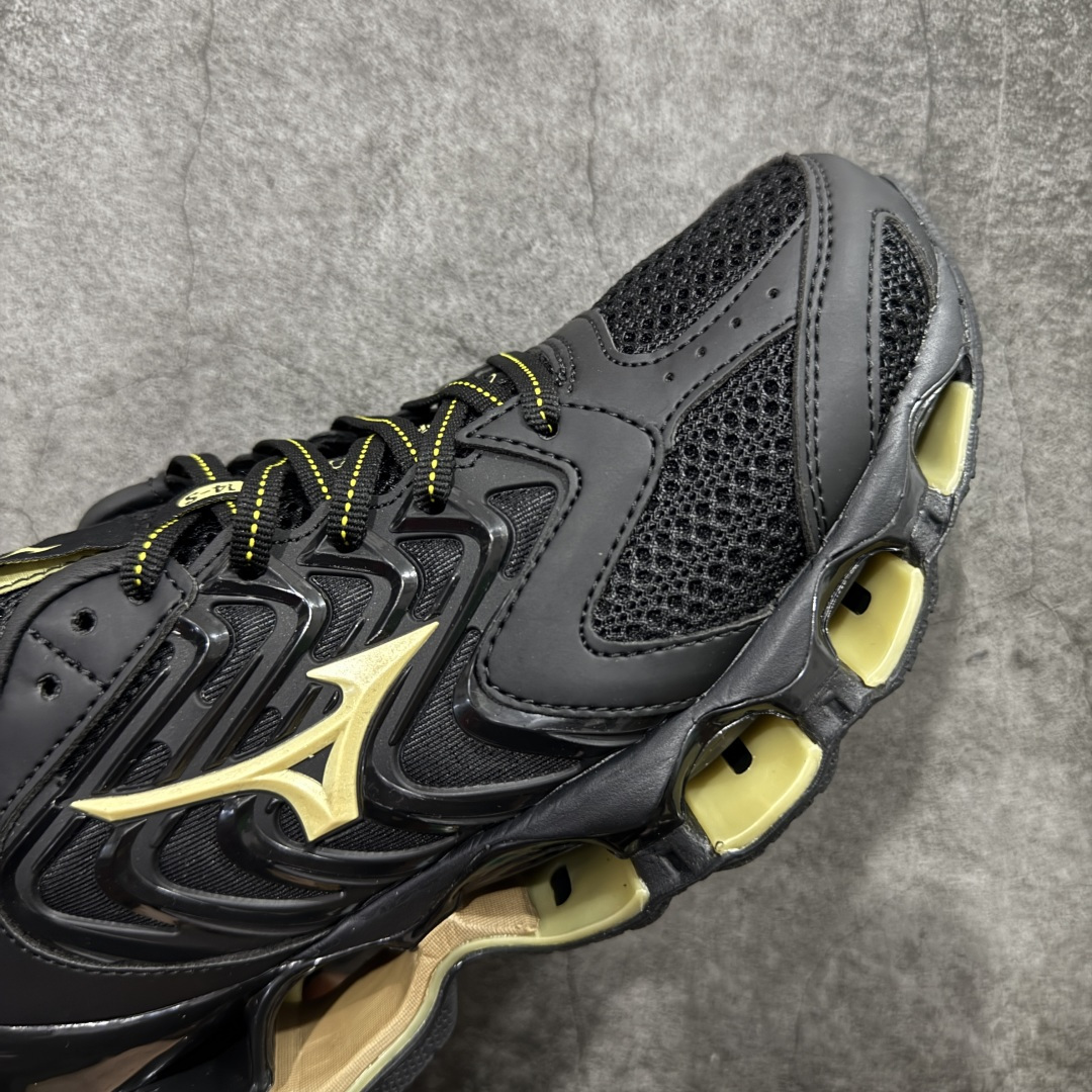 图片[6]-【纯原版】Mizuno 美津侬 WAVE PROPHECY 14S 复古时尚休闲舒适运动跑步鞋 美津浓WAVE机械缓震 可以说是机械缓震跑鞋科技的翘楚有着非凡的适应性，有着充分而持久的缓震能力和轻量化设计，是一双可以陪伴我们日常训练甚至是半马比赛的跑鞋，无论是“跑步初哥”还是“精英老鸟”，只要不是比较夸张的大体重人群，都可以穿着WAVE RIDER 来跑步。如果你不知道跑步穿什么鞋，不知道给别人推荐什么鞋，那么选“美津浓 ” 尺码：36-45-选品中心