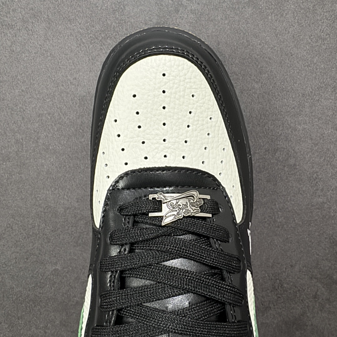 图片[8]-【定制版】NIke Air Force 1 \’07 Low “马年限定–黑松奶霜” 空军一号低帮 运动鞋 休闲鞋 折边针车 工艺难度大 原楦头原纸板 高端定制鞋盒 原厂鞋底 超高清洁度 细节完美 货号：XY9025-005 尺码：36 36.5 37.5 38 38.5 39 40 40.5 41 42 42.5 43 44 44.5 45-选品中心