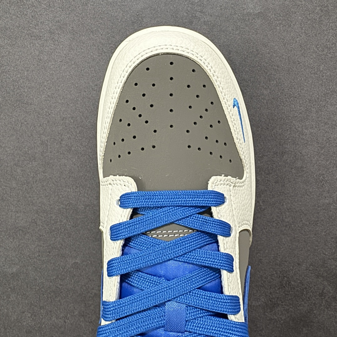 图片[8]-【定制版】2026新款定制限量发售Nike SB Dunk Low“北面联名限定——白灰蓝麂皮” 白灰蓝三色拼接高级感十足 #高端定制 低帮休闲板鞋 定制鞋盒 大厂纯原品质出货 超高清洁度 皮料切割干净无任何毛边 细节完美 货号：TX1688-018 尺码：36 36.5 37.5 38 38.5 39 40 40.5 41 42 42.5 43 44 44.5 45-选品中心