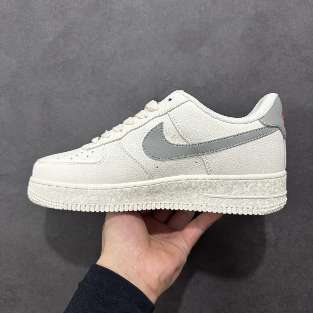 图片[2]-【定制版】Nike Air Force 1\’07 Low 斯图西联名 空军一号低帮休闲板鞋  #原楦头原纸板 高端定制鞋盒 原厂鞋底 超高清洁度 细节完美 货号：MM3399-803  尺码：36 36.5 37.5 38 38.5 39 40 40.5 41 42 42.5 43 44 44.5 45-选品中心